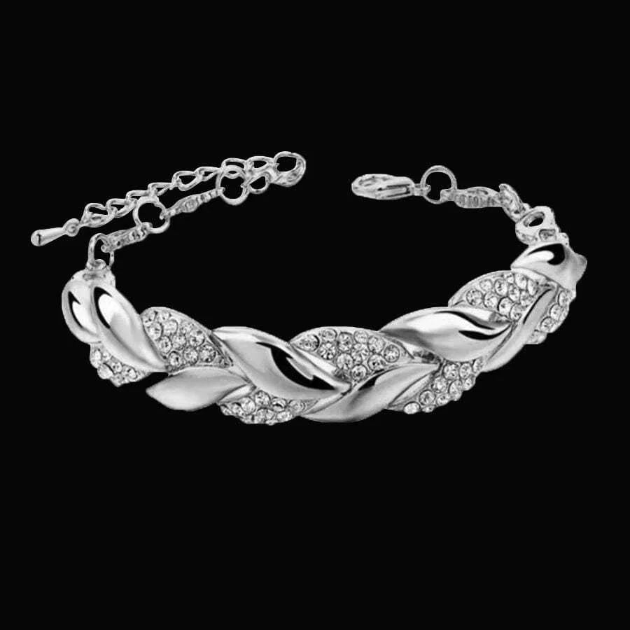 Gold Leaf Crystal Pendant Bracelet